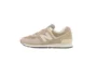 Beige Wildleder Turnschuhe